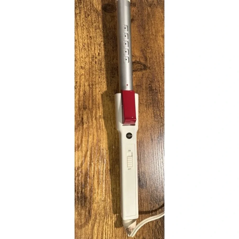 Sears Misting CURLING IRON in‎ original box Hair Styling Light Weight End Tip